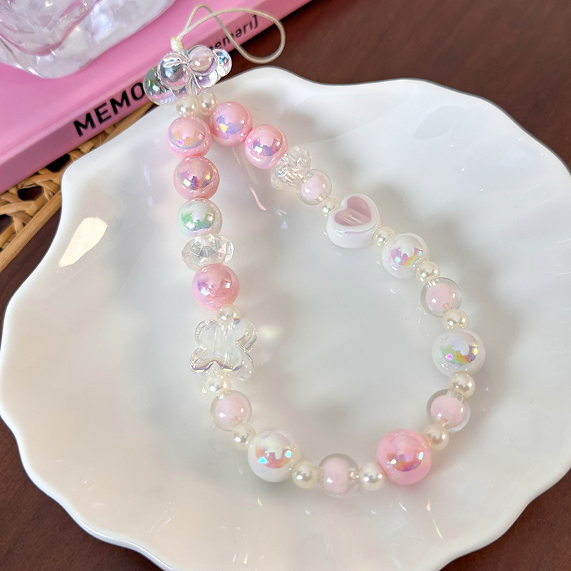 سحر هاتف بالخرز