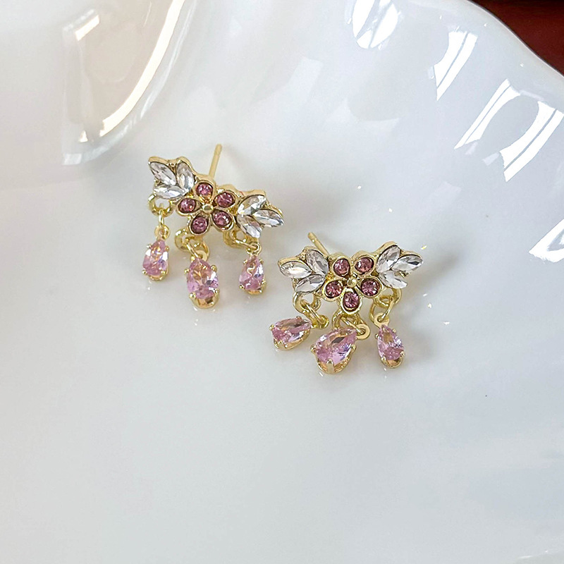 أقراط كريستال زهرة الفاوانيا الوردي