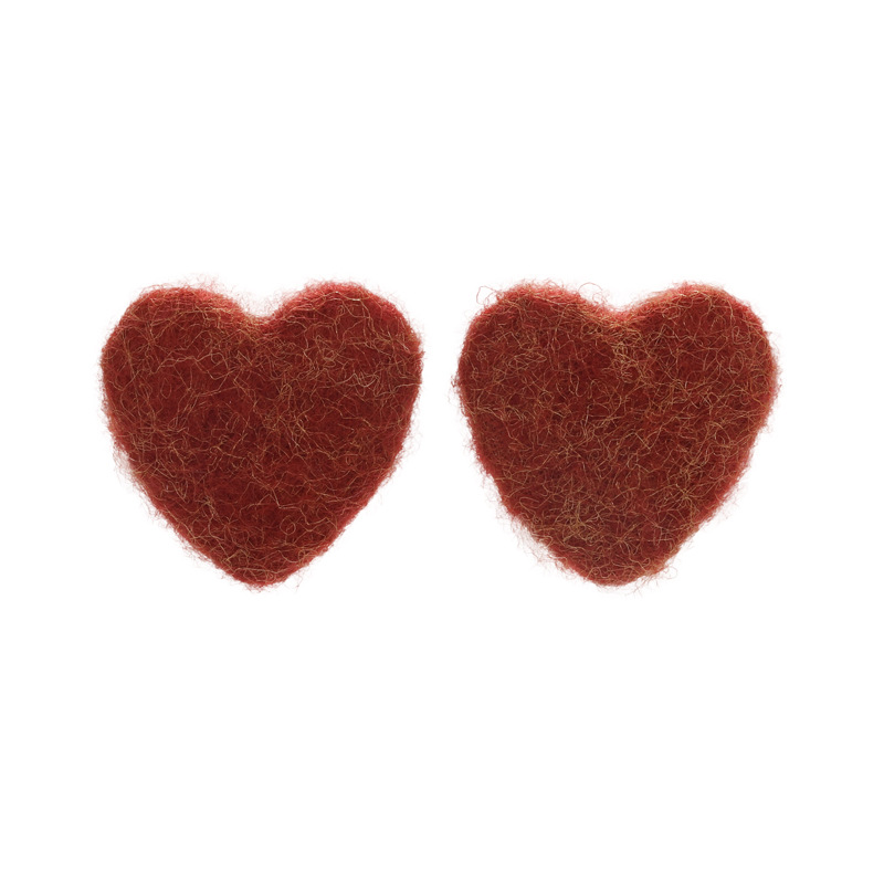 플러시 하트 귀걸이