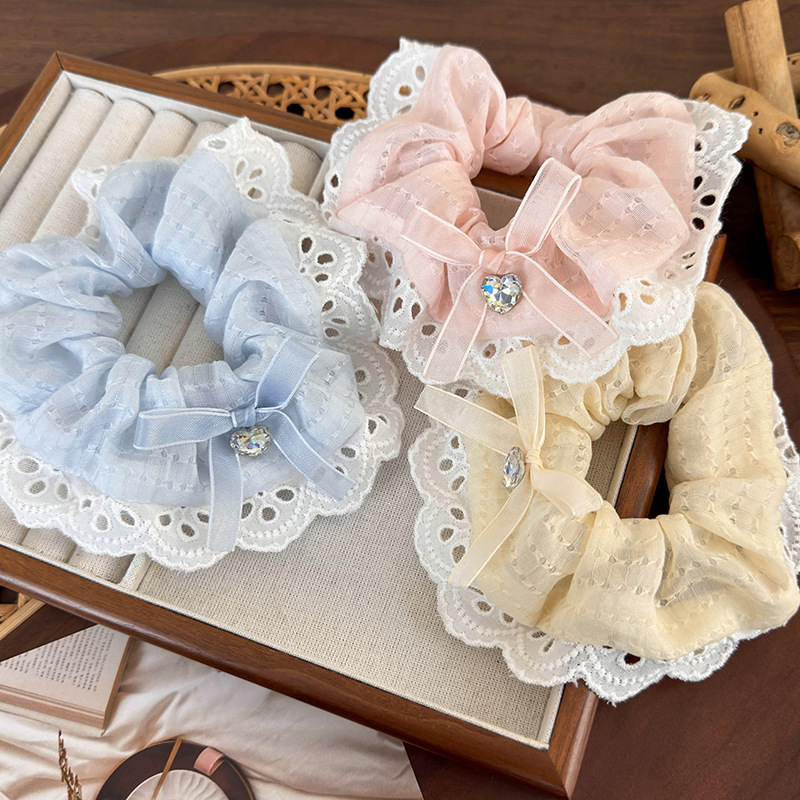 Scrunchie Cabelo com Laço e Strass