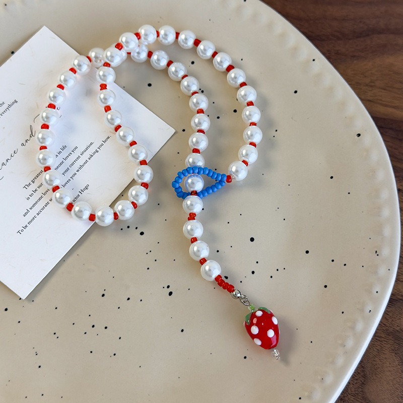 Намисто-чокер з полуничною перлиною