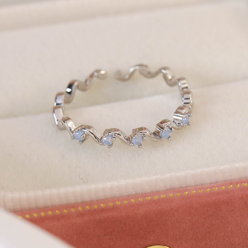 Geometric Adjustable Ring