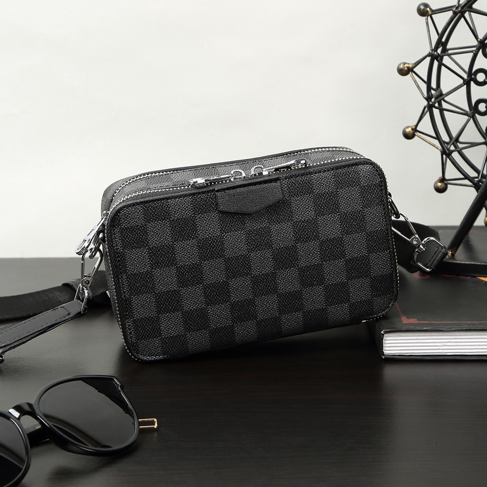 メンズ クロスボディバッグ プレード