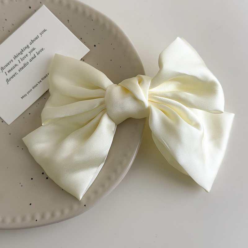 Pinza para Cabello con Lazo Beige