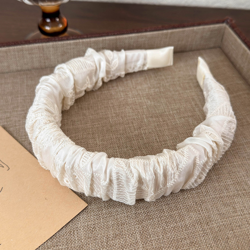 Faixa de Cabelo com Renda Francesa Bordada e Babados