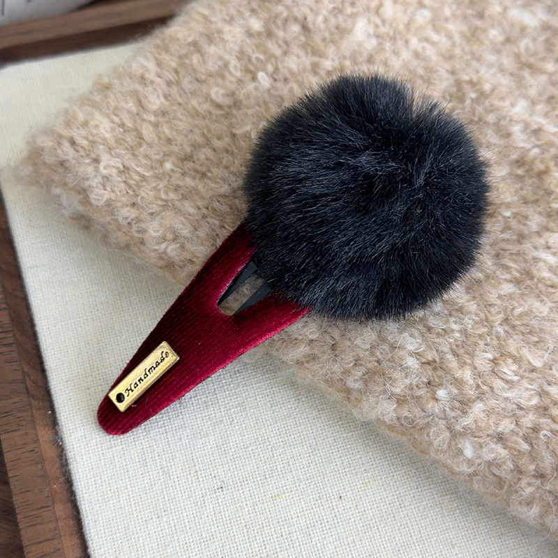 Γεωμετρικά Τριγωνικά Κλιπ Μαλλιών με Γούνα Πον-Πον