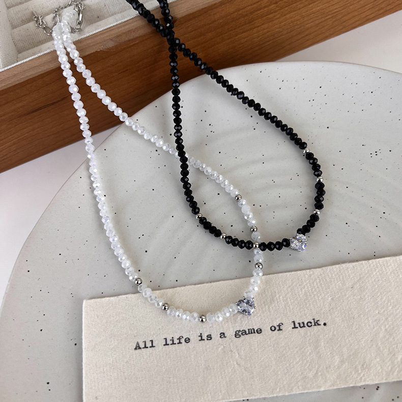 Геометричне Намисто з Серцем