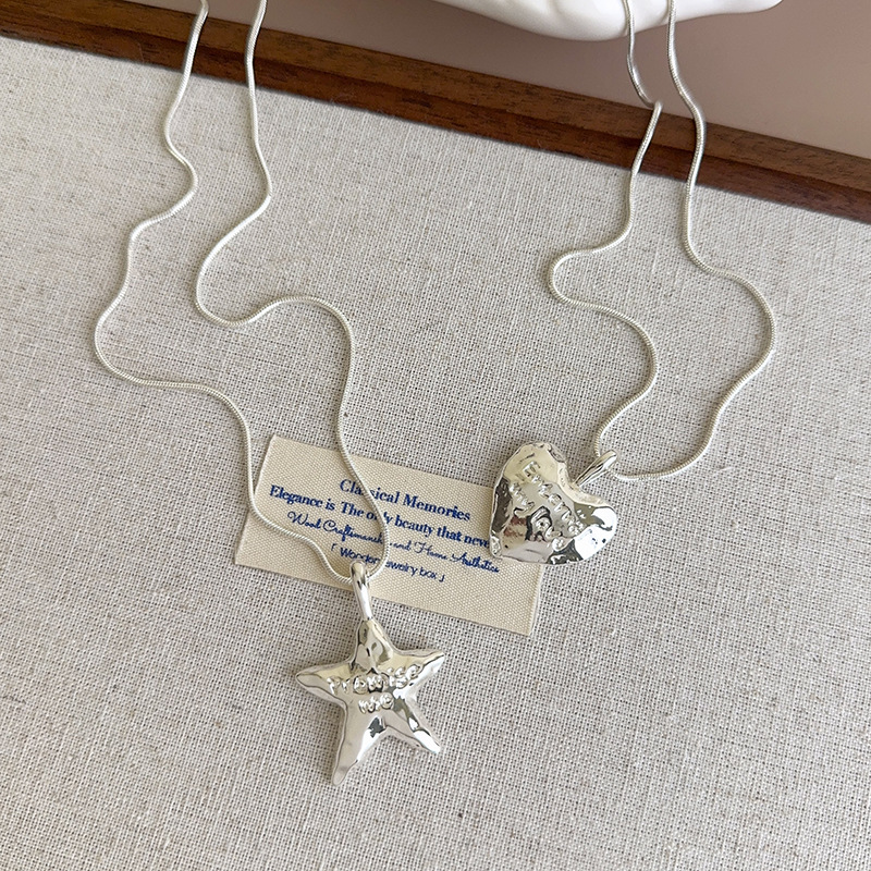 Довге Намисто з Підвісками Серце та Зірка