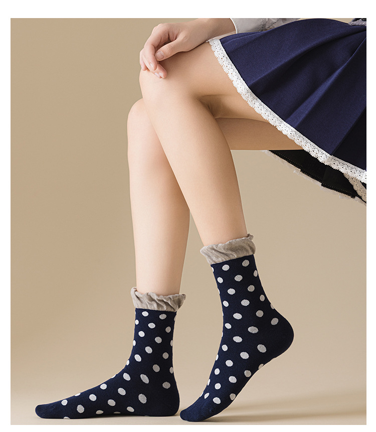 Meias Mid-Calf Sem Costura