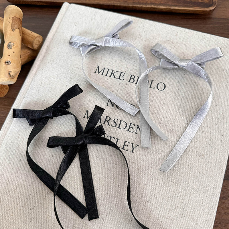 Grampo Bico de Pato com Laço de Ballet