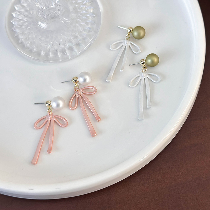 Pendientes de Perla Rosa con Lazo
