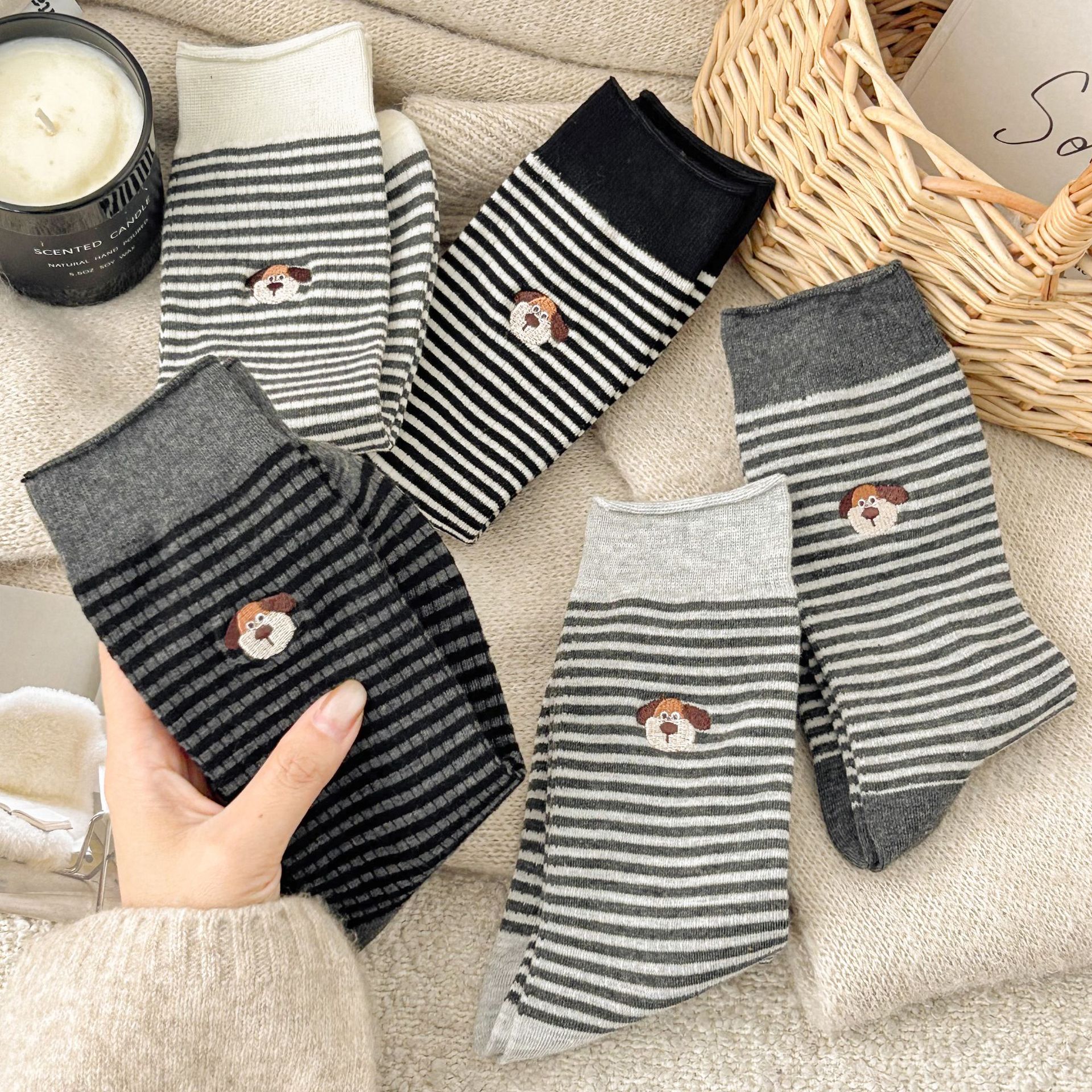 Meias de algodão bordadas com cachorro