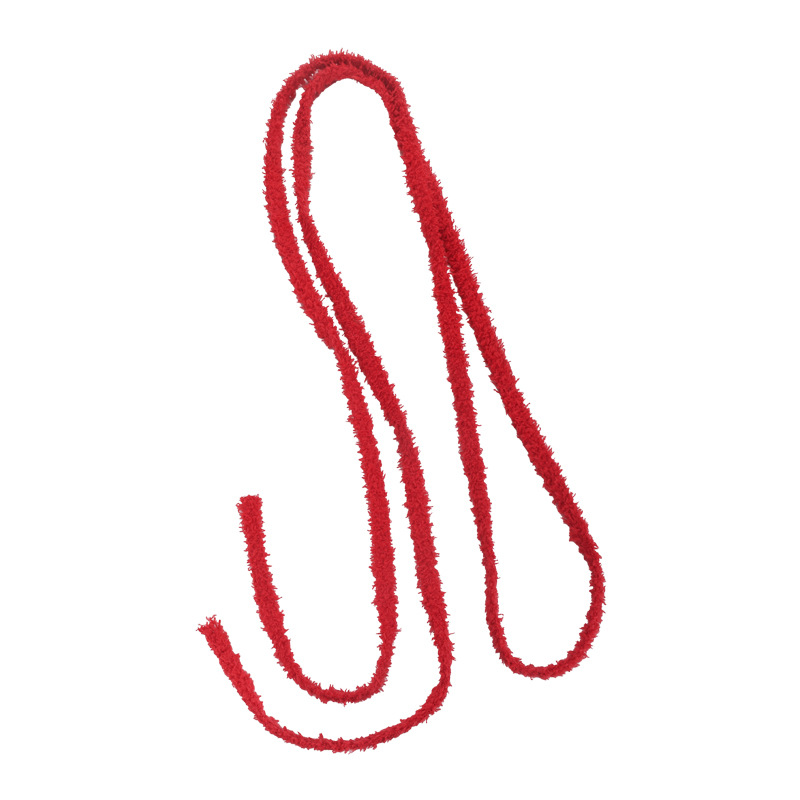 قلادة من الخيوط الناعمة