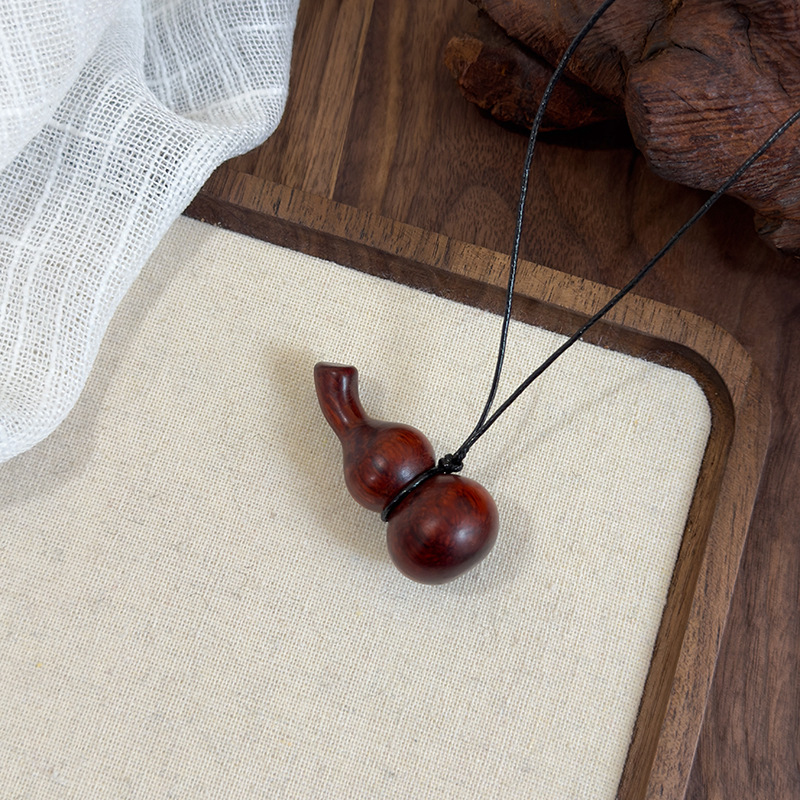 Leren Koord Ketting met Houten Kalebas