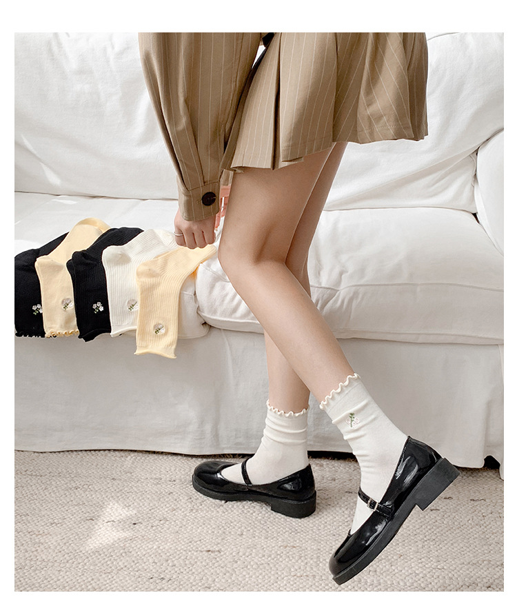 Meias Femininas Bordadas Florais