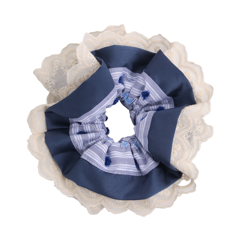 Słodkie Niebieskie Koronkowe Scrunchies