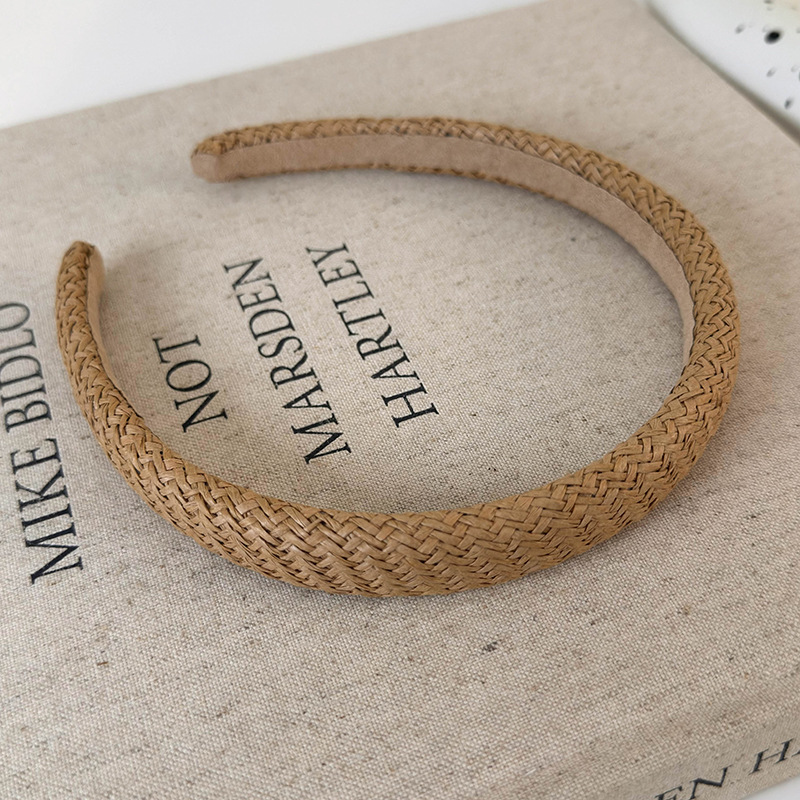 Cinta para el Cabello de Paja Trenzada