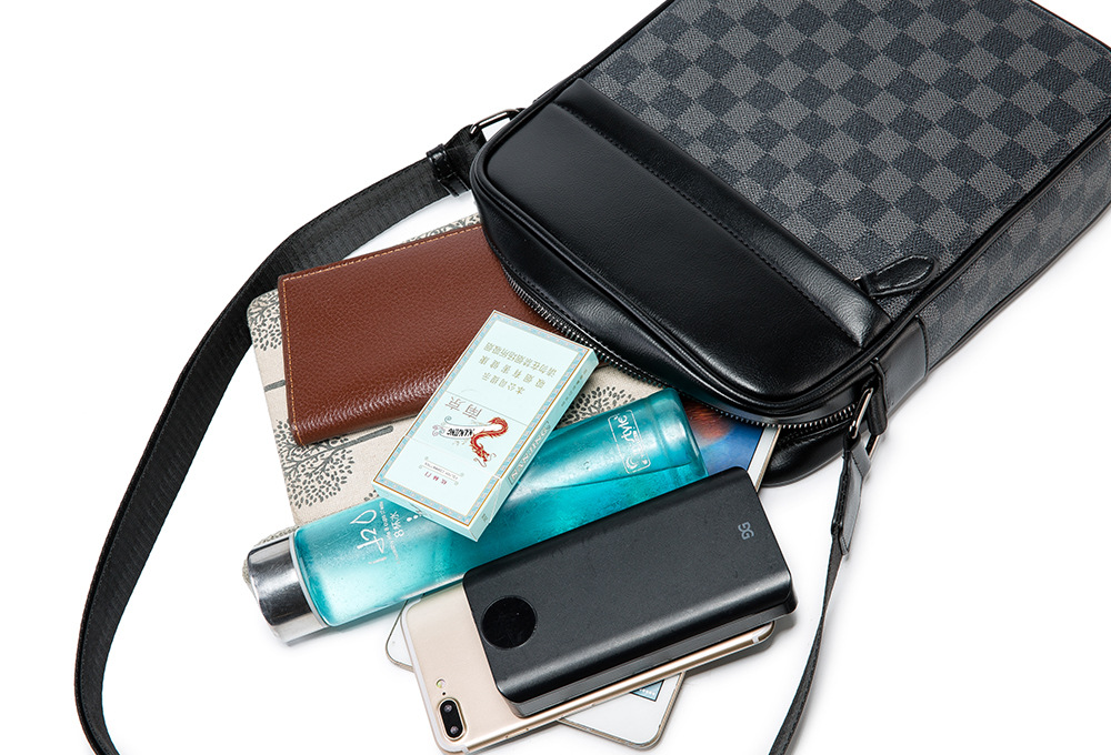 メンズメッセンジャーバッグ