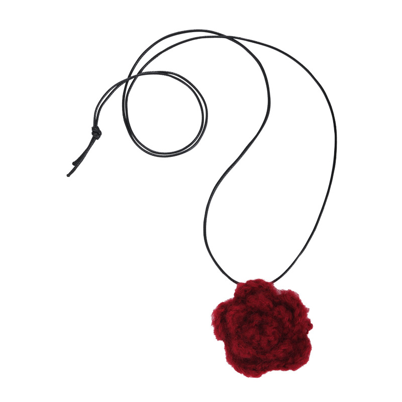 니트 플라워 미러 목걸이