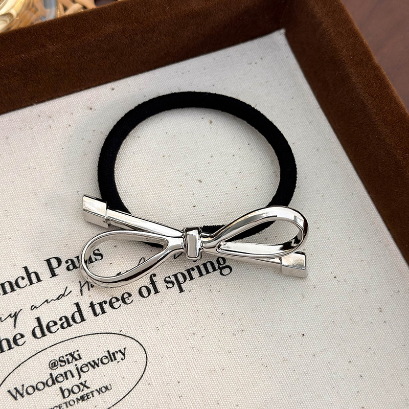 Metal Bow Hair Clip