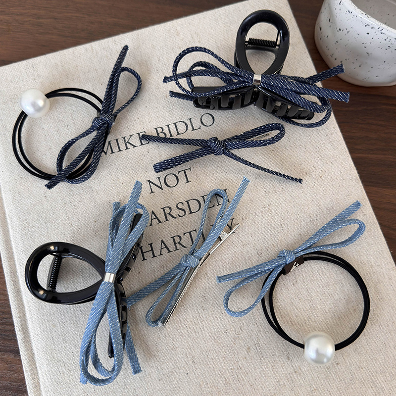 Заколки для волос с бантом из голубого денима