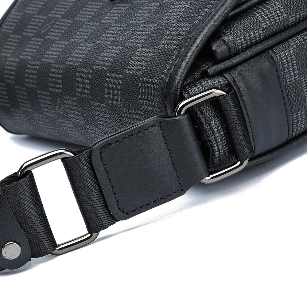 Túi đeo chéo nam kẻ caro