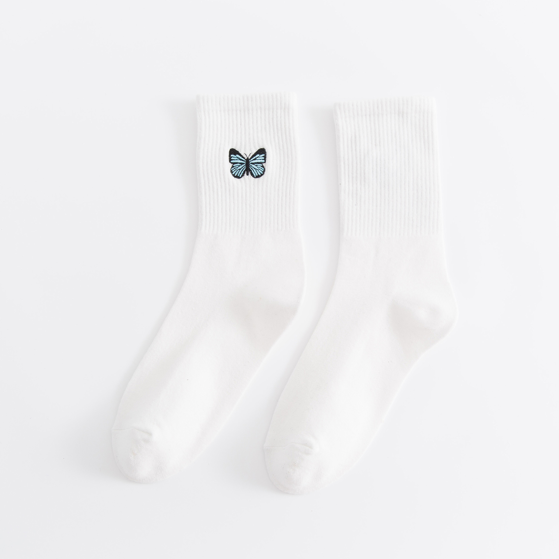 Meias de Algodão com Bordado de Borboleta