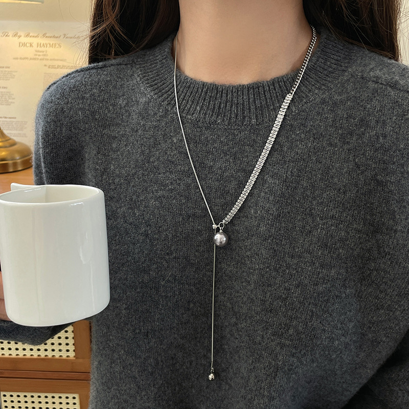 Náhrdelník s Perlami a Krystaly