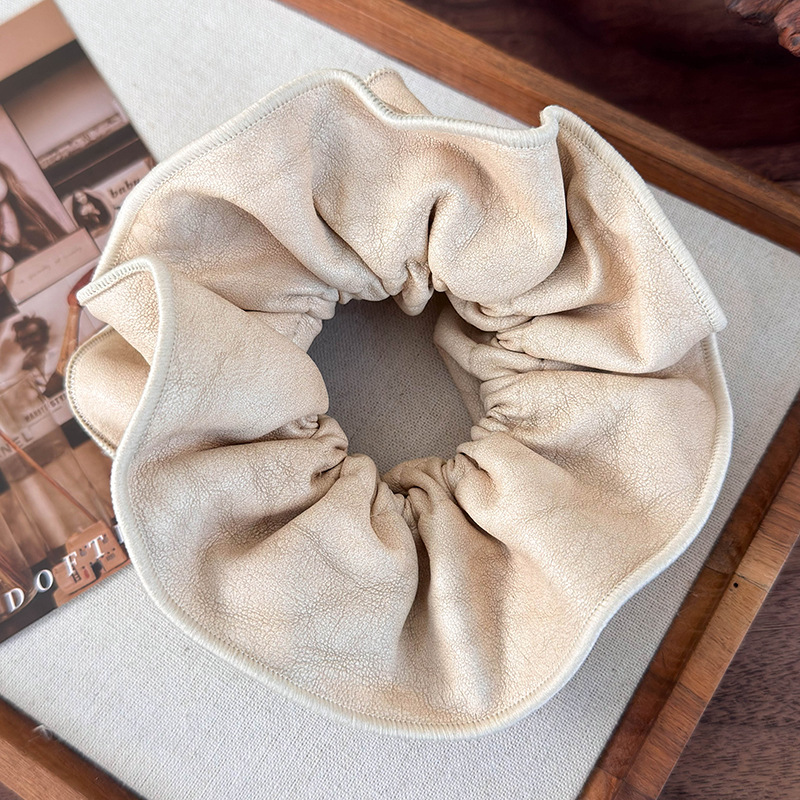 Röd Läder Dubbelskikts Scrunchie