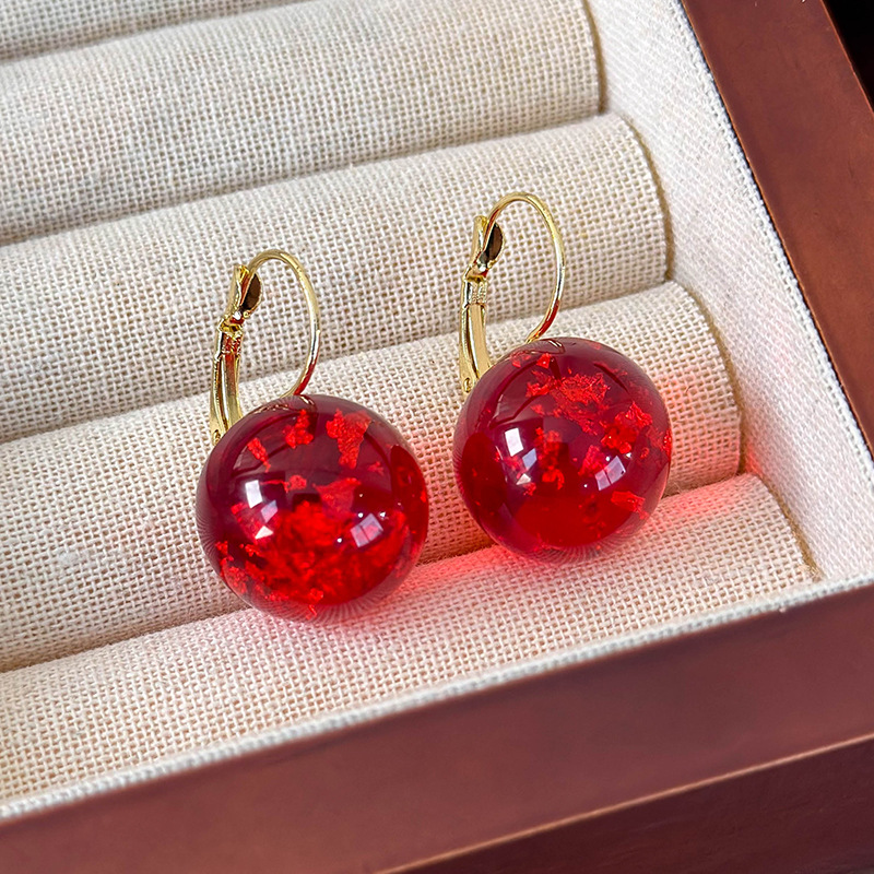 레진 골드 포일 라운드 볼 귀걸이