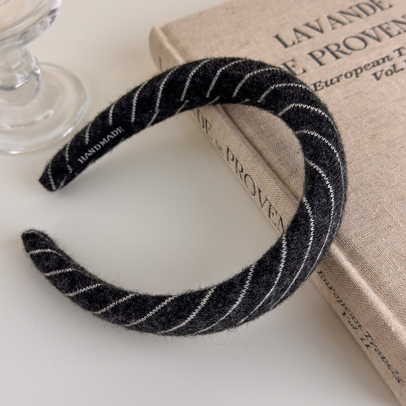 Cinta para el Cabello Negra de Punto