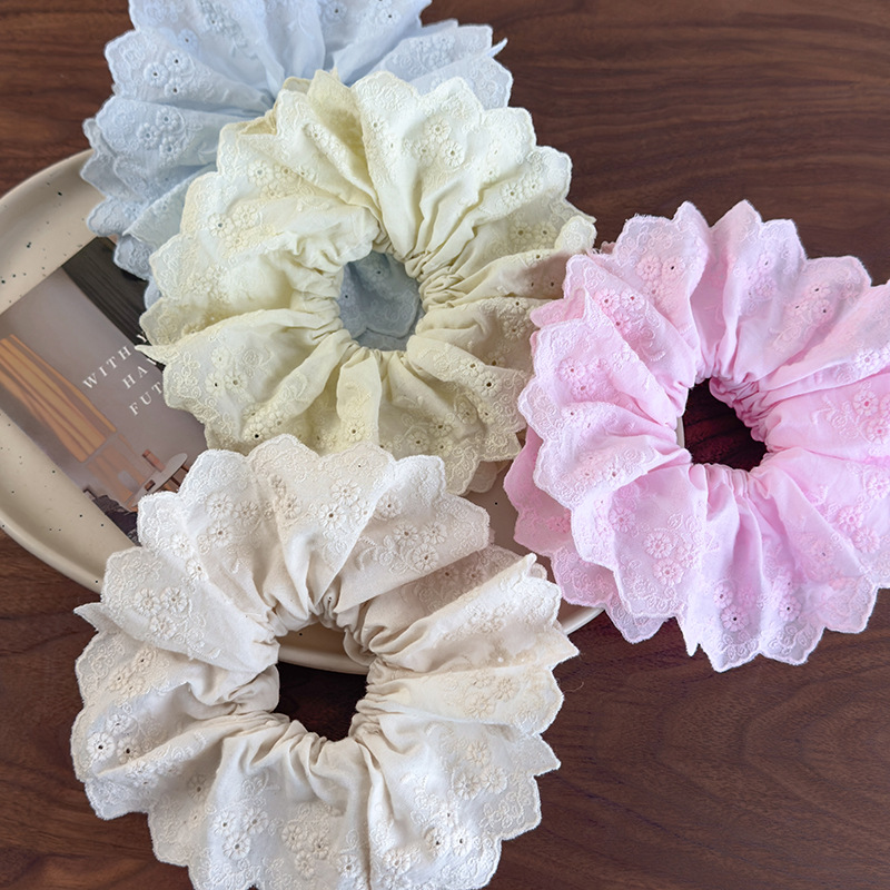 Κορδέλα Μαλλιών με Κέντημα Λουλουδιών και Δαντέλας