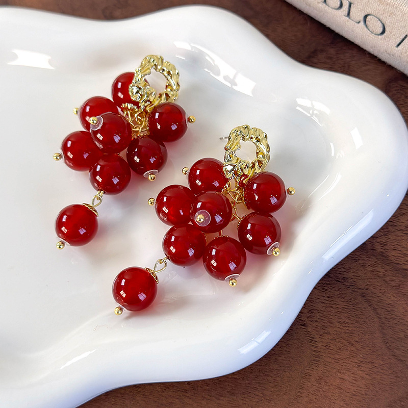 Anting Tassel Manik Merah