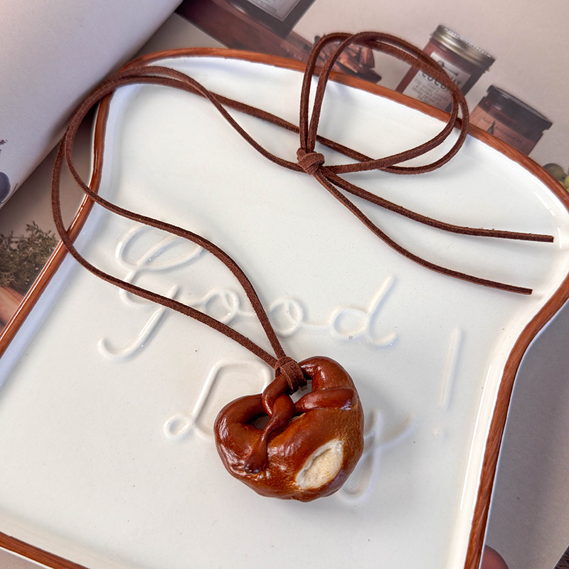 Řetízek Inspirovaný Pečivem