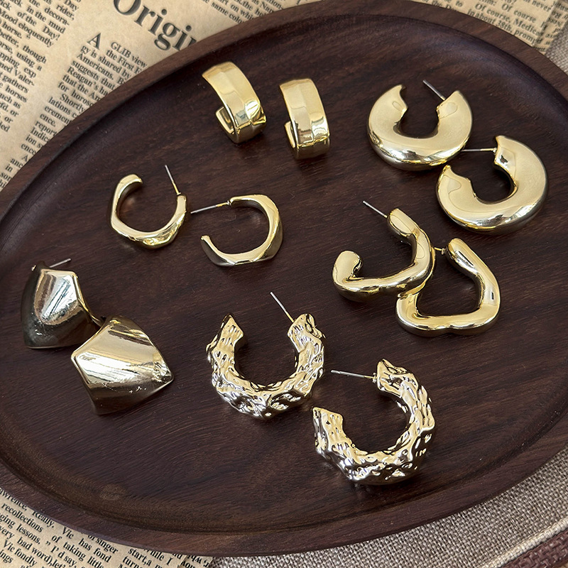 지오메트릭 플라스틱 귀걸이