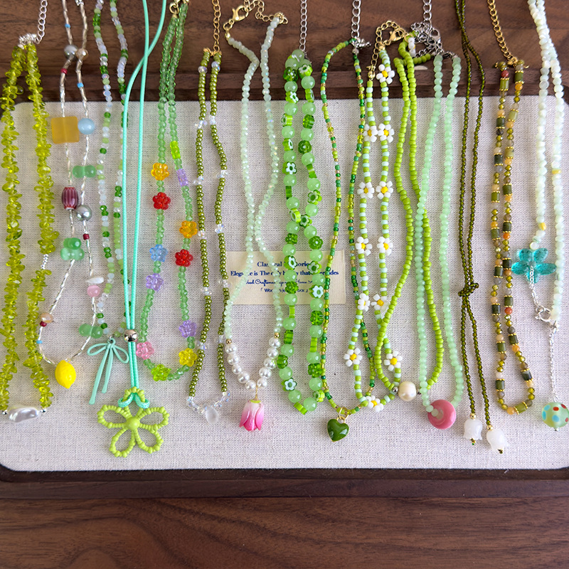 Намисто-чокер з бісером