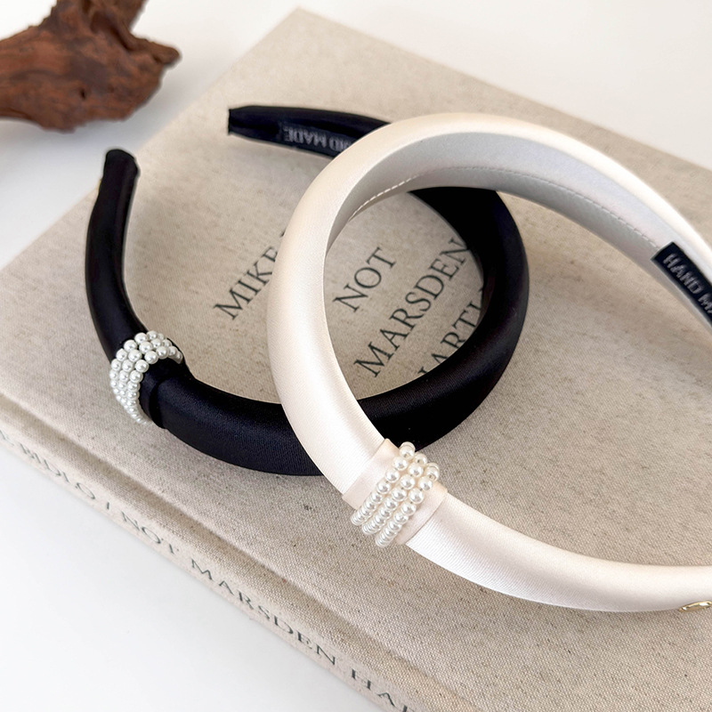 Diadema de Perlas Negras