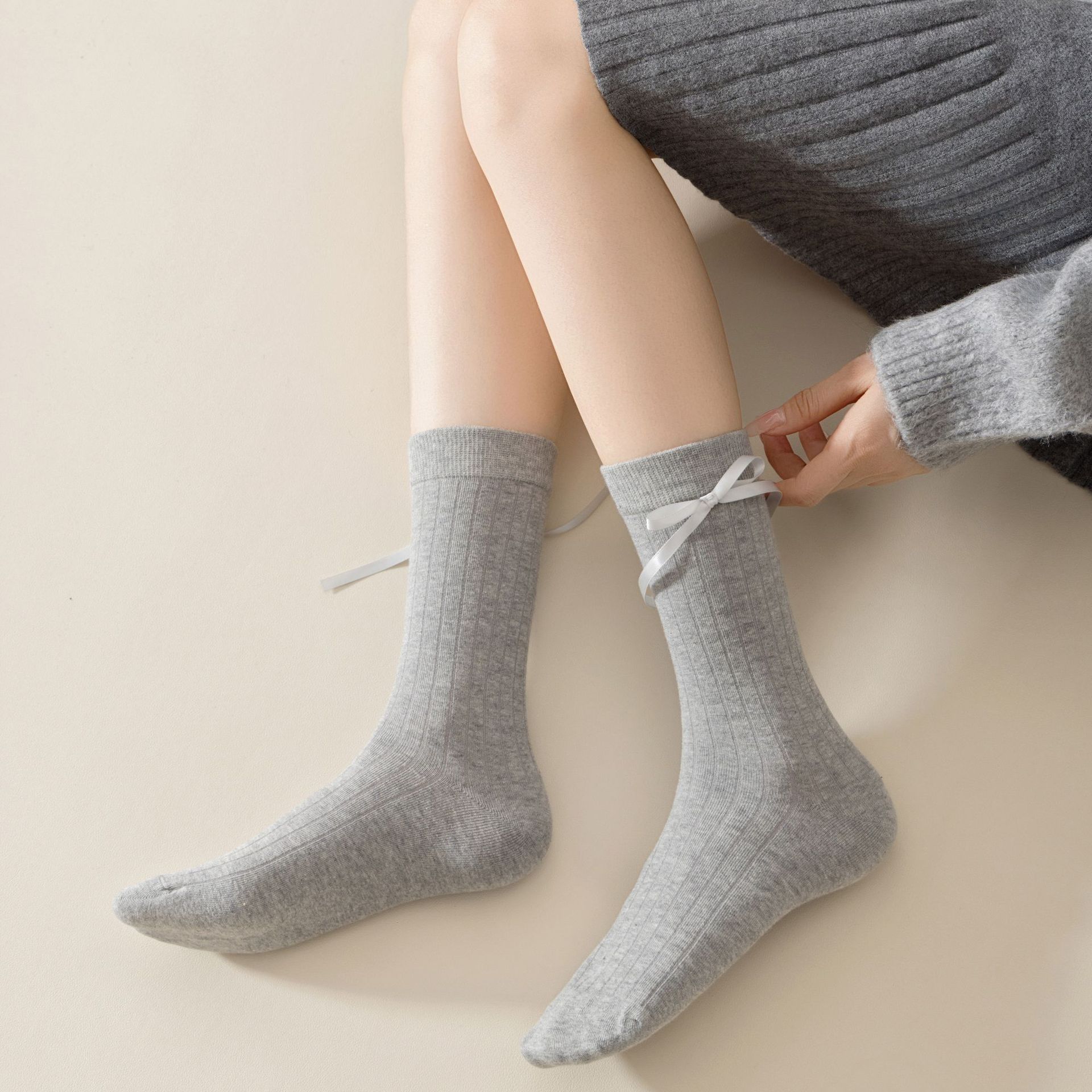 Meias Mid-Calf com Laço