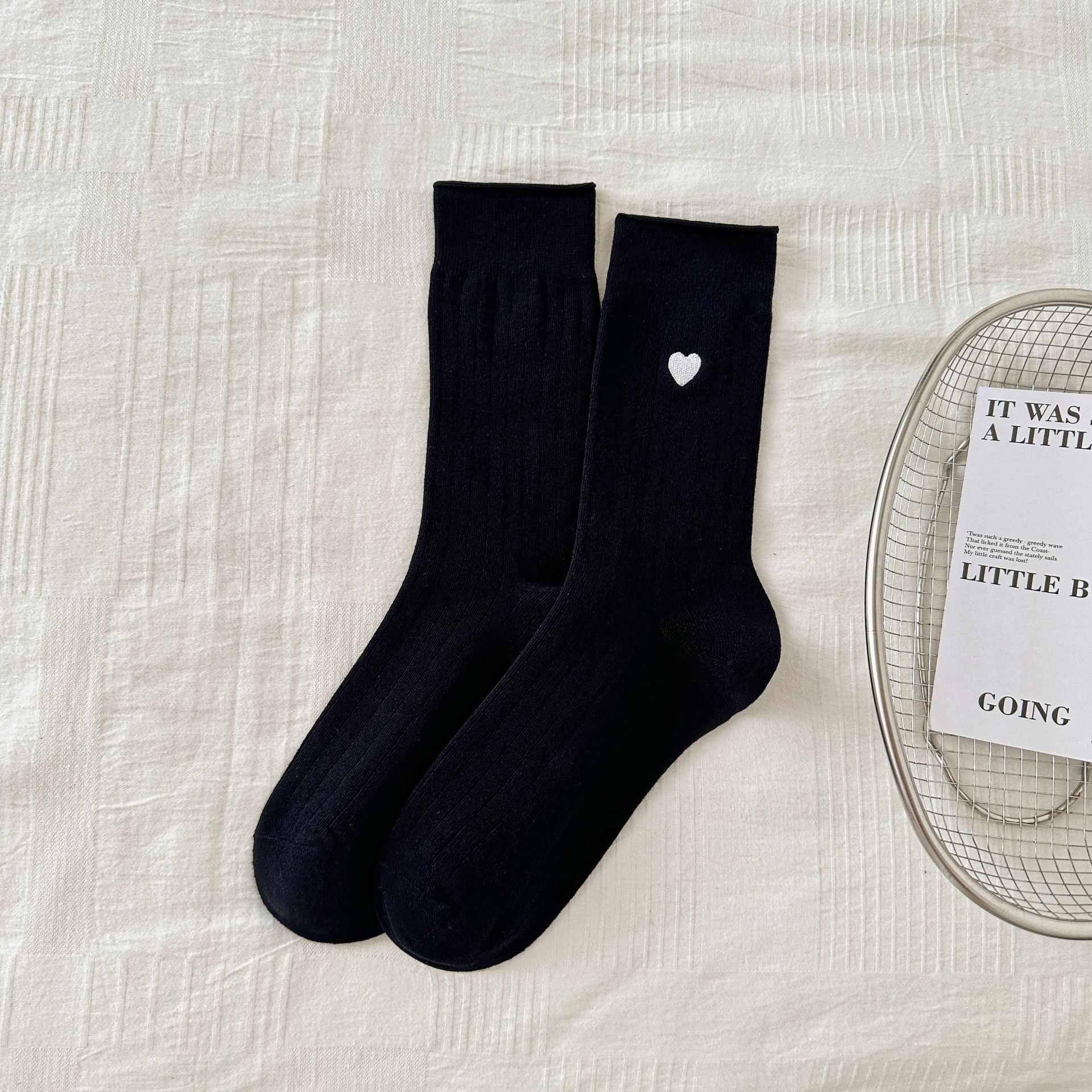 Meias de Coração Bordado