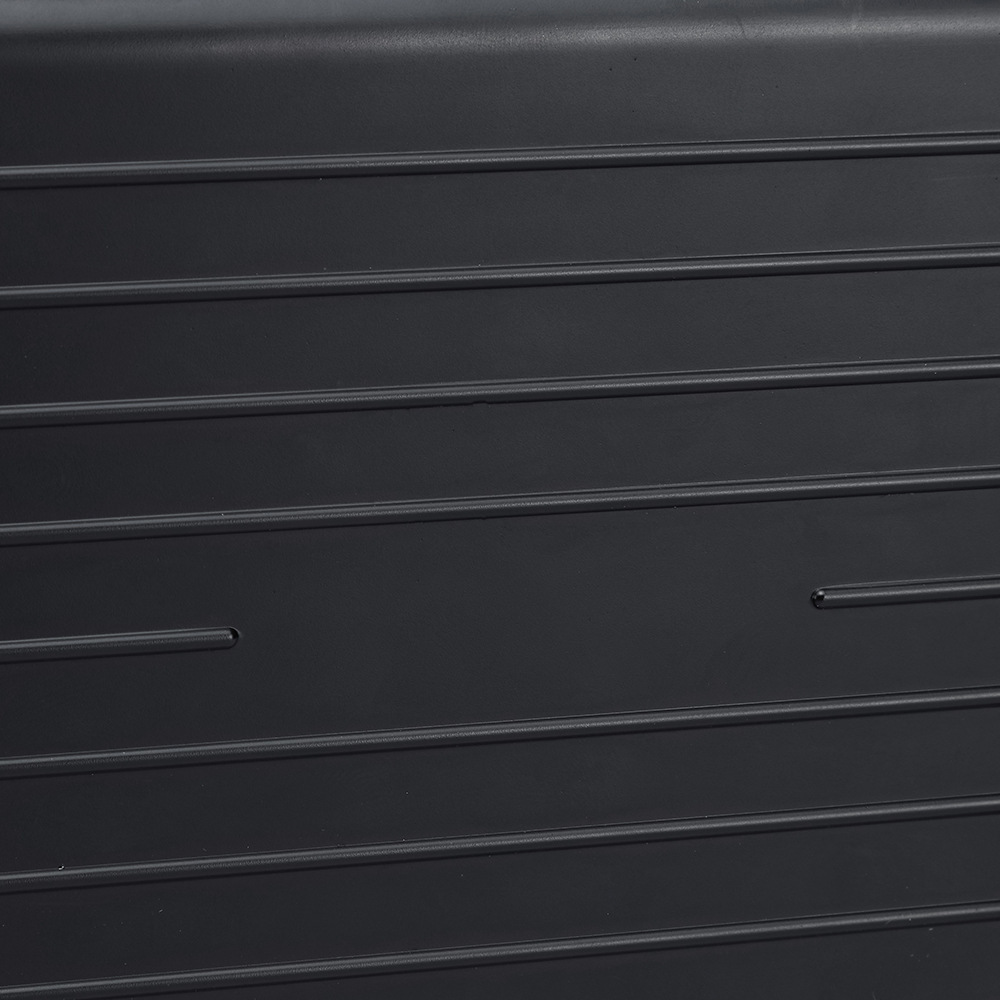 ハードシェルクロスボディバッグ