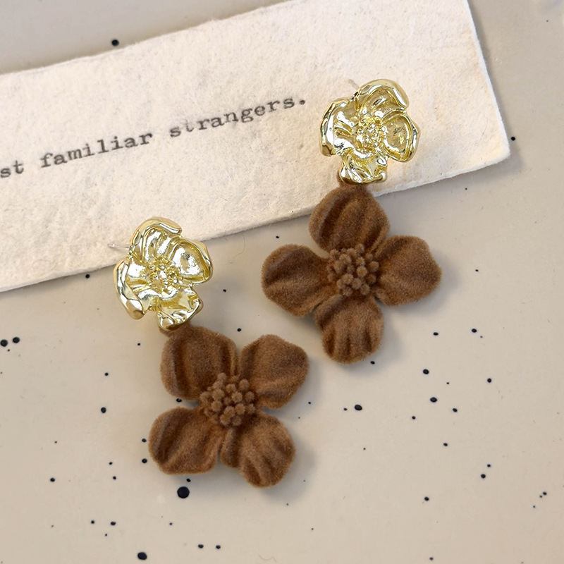 Francouzské Vintage Sametové Květinové Náušnice