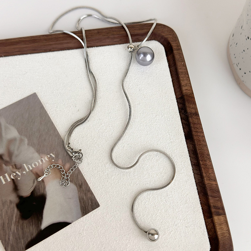 그레이 펄 펜던트 목걸이