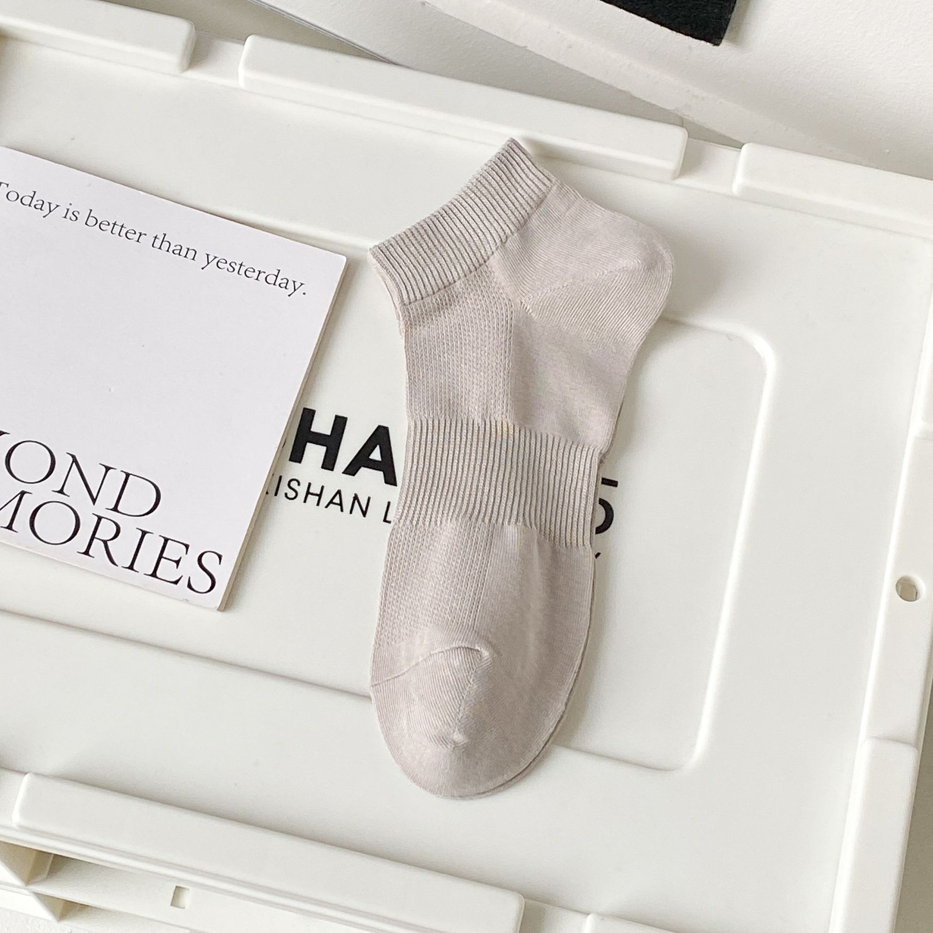 ถุงเท้าผู้ชายฝ้ายเมชระบายอากาศ