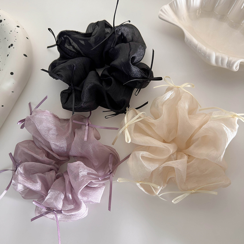 バレエスタイルスクランチー