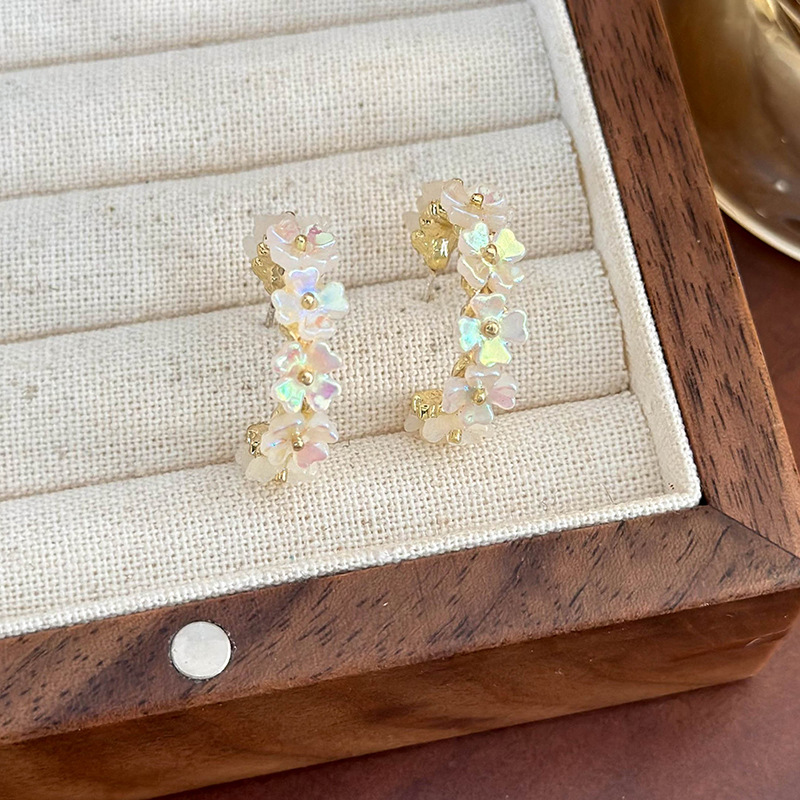 Orecchini con Pendenti a Petali Perlati Strass