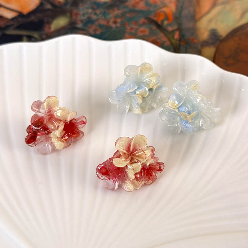 아크릴 옴브레 플로럴 스터드 귀걸이