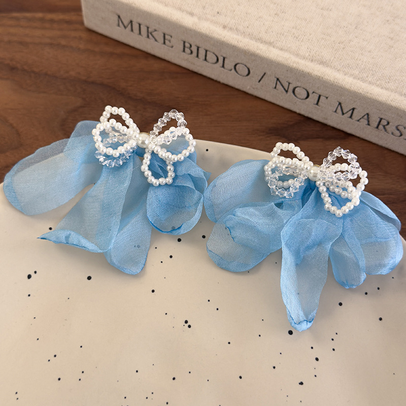 Chiffon Flower Pearl Earrings