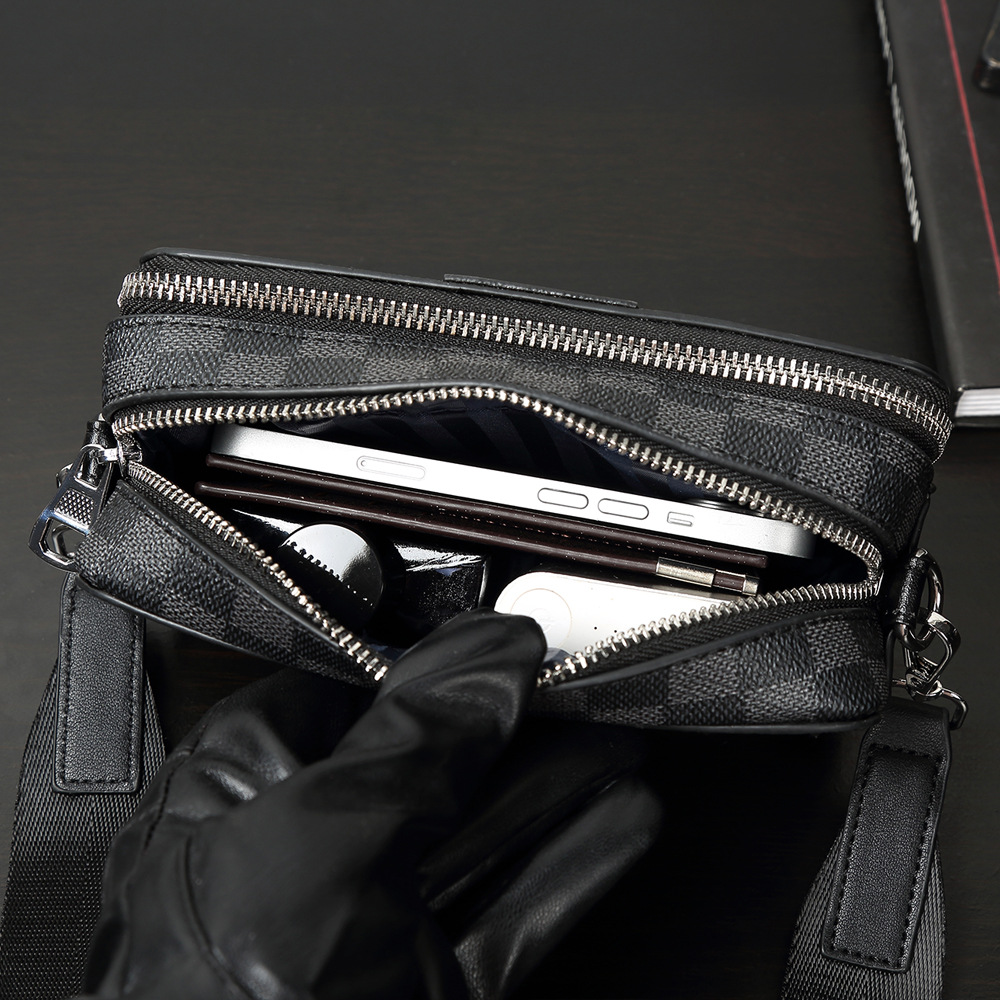 メンズ クロスボディバッグ プレード