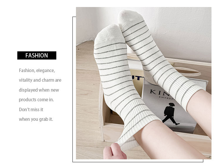 Meias de Algodão Listradas Femininas