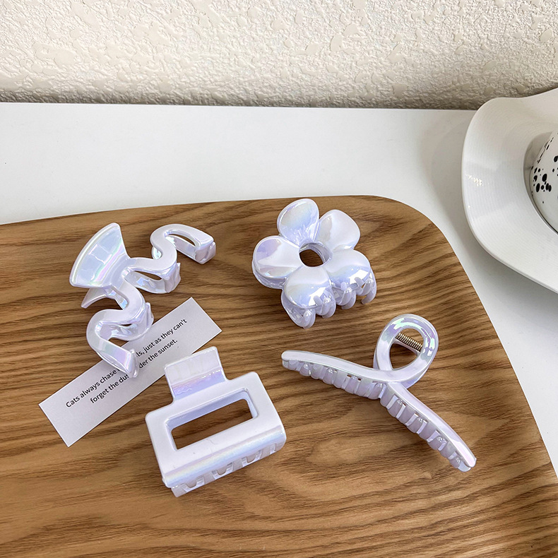 Irideszierende Acryl-Haarklammern